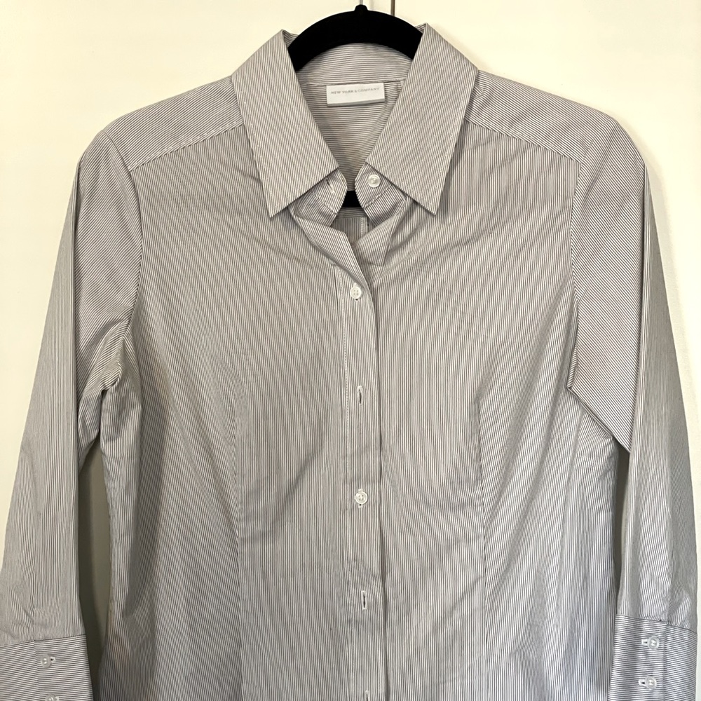 New York & Co. Striped Blouse; Medium; Like New